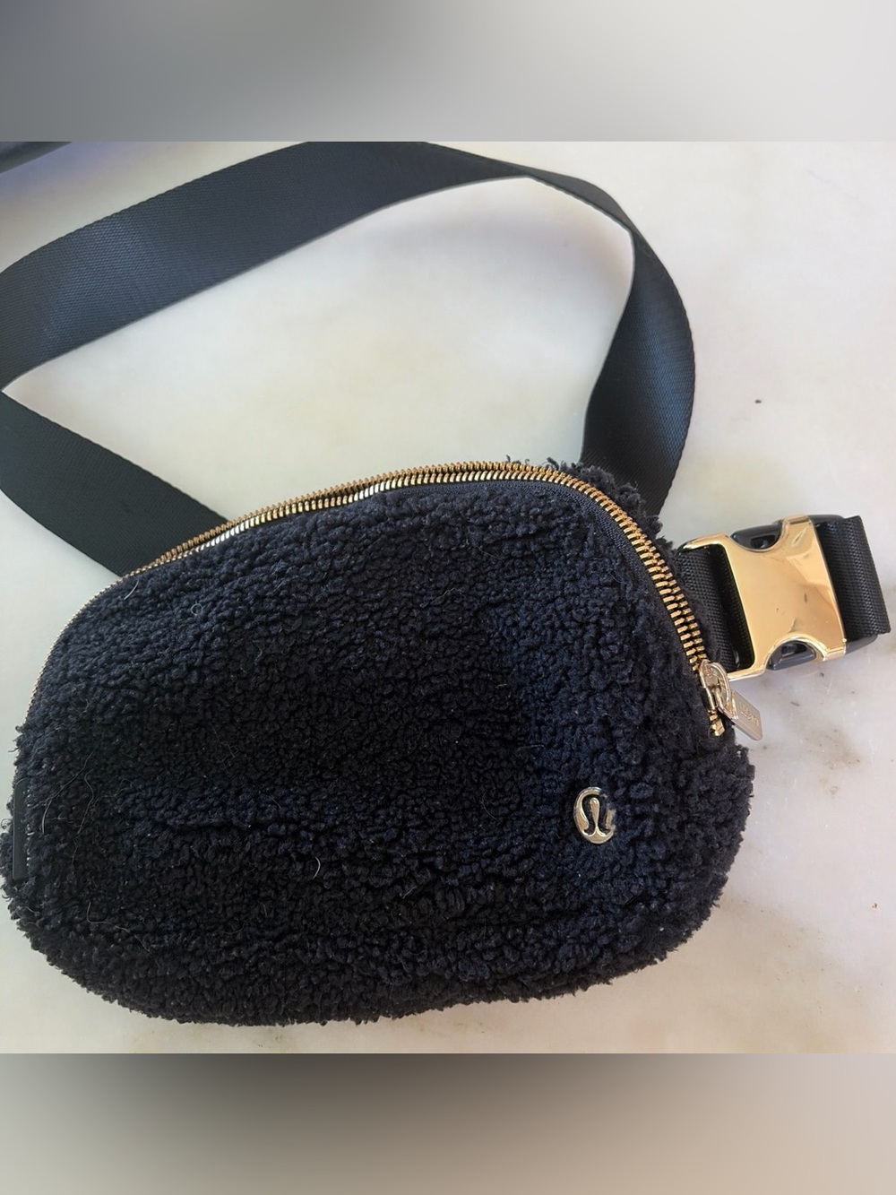 lululemon athletica Black Sherpa Crossbody Belt Bag with Gold Hardware